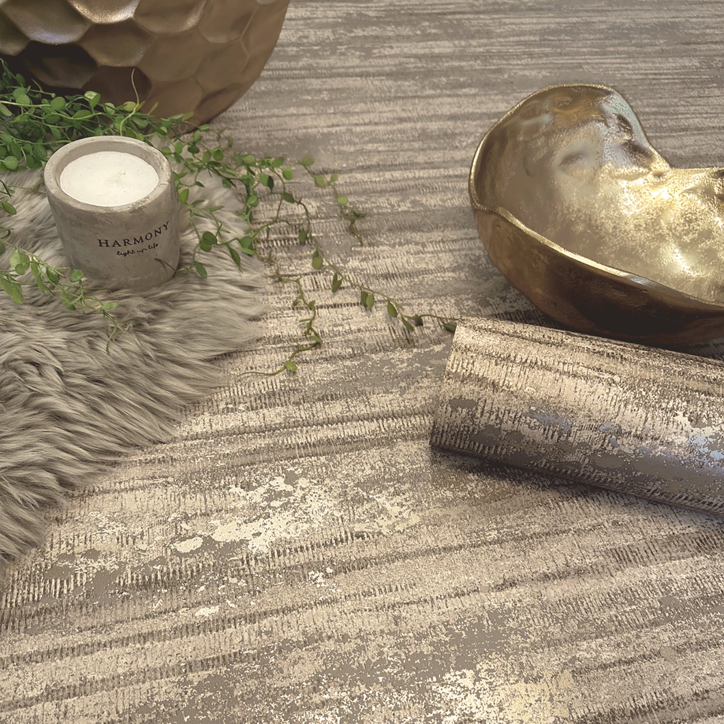 Oakah Mocha Luxury wallpaper by Belgravia Décor