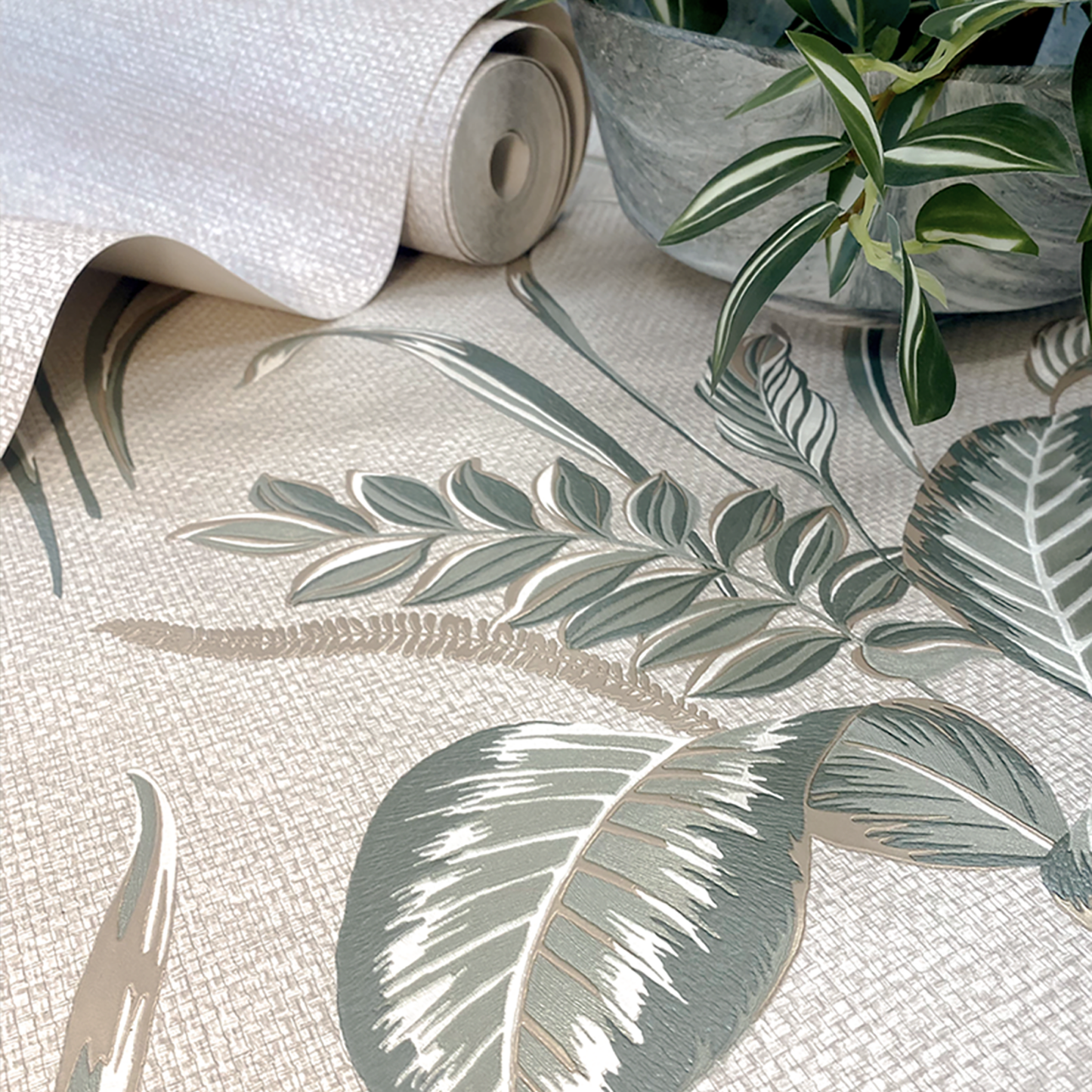 Palma Leaf Sage/Champagne Luxury Heavyweight Textured Wallpaper by Belgravia Décor