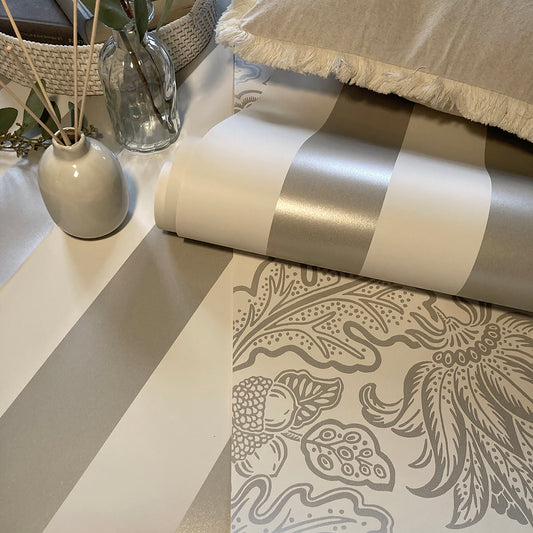 Fernhurst Silver / White Stripe Wallpaper by Belgravia
