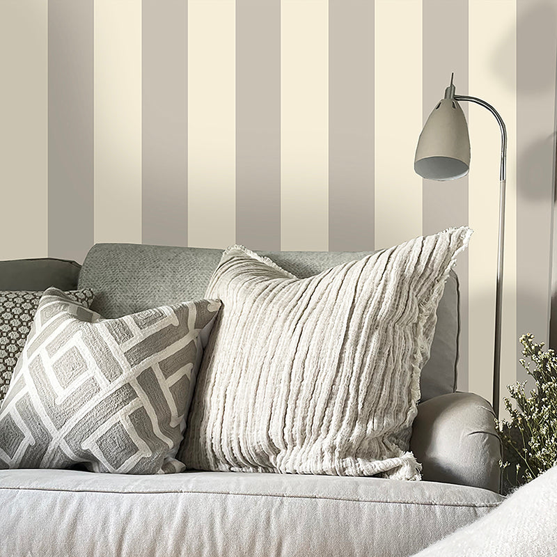 Fernhurst Silver / White Stripe Wallpaper by Belgravia