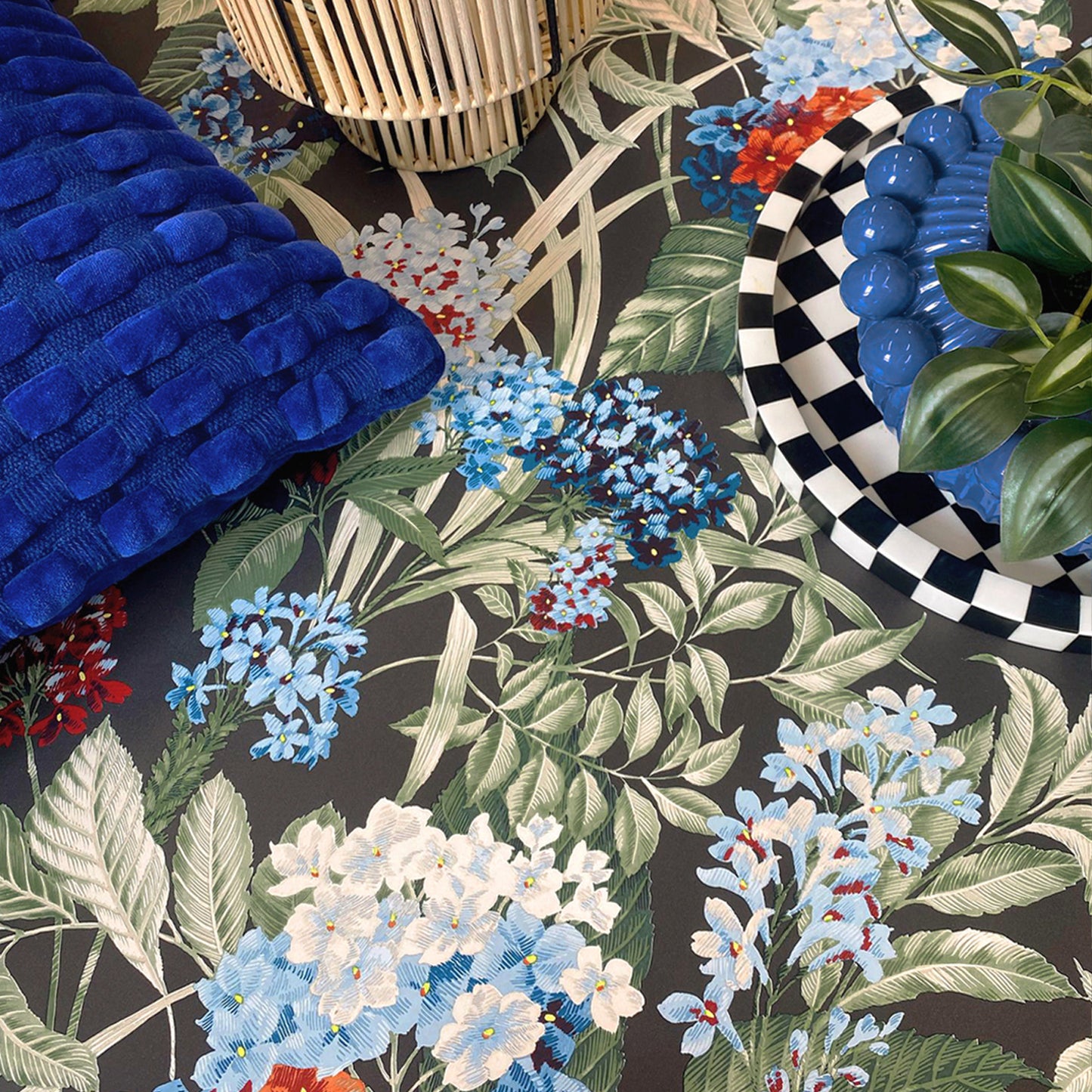 Misaki Floral Charcoal Wallpaper by Belgravia Décor