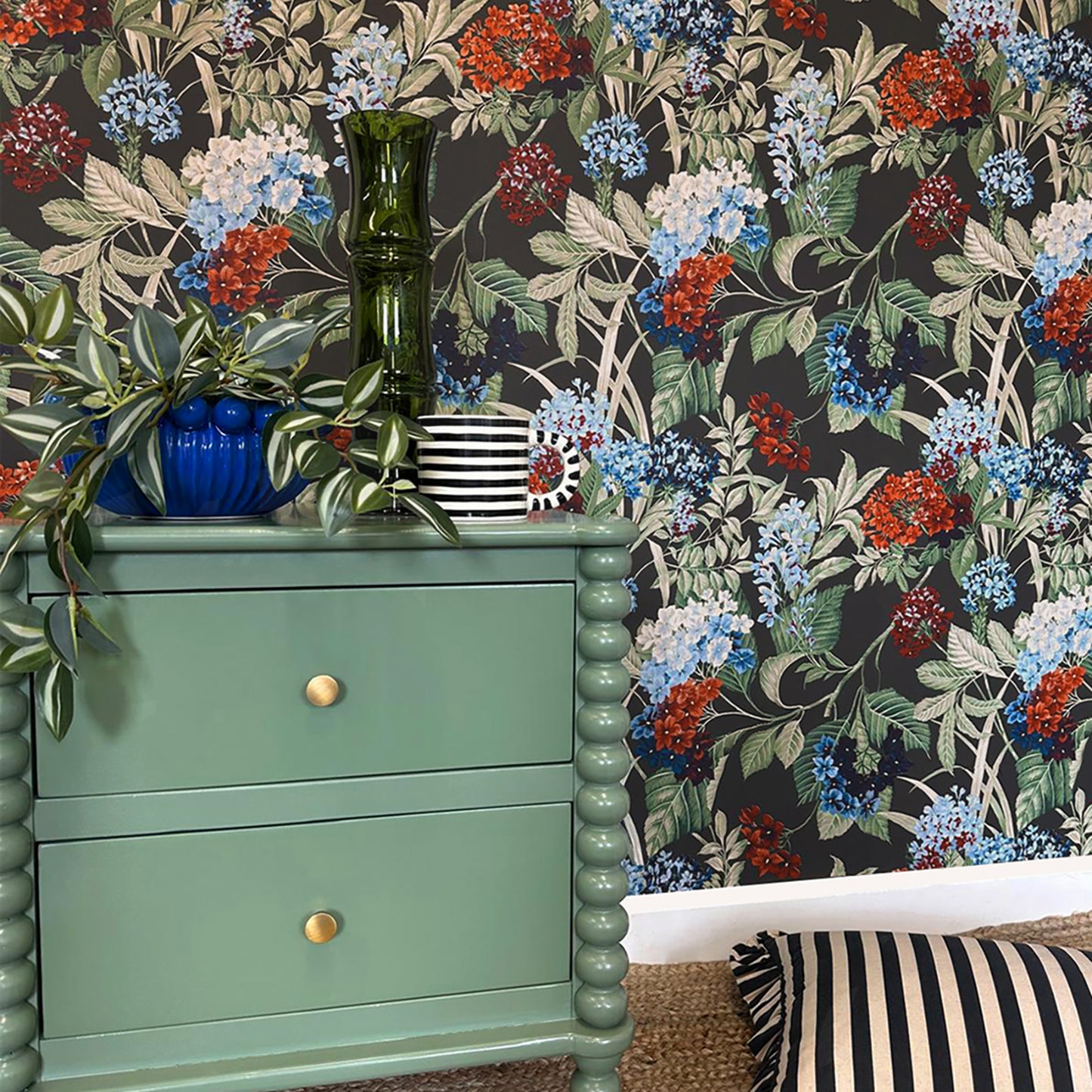 Misaki Floral Charcoal Wallpaper by Belgravia Décor