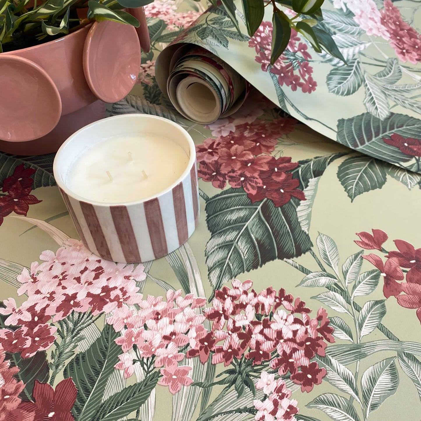 Misaki Floral Sage/Pink Wallpaper by Belgravia Décor