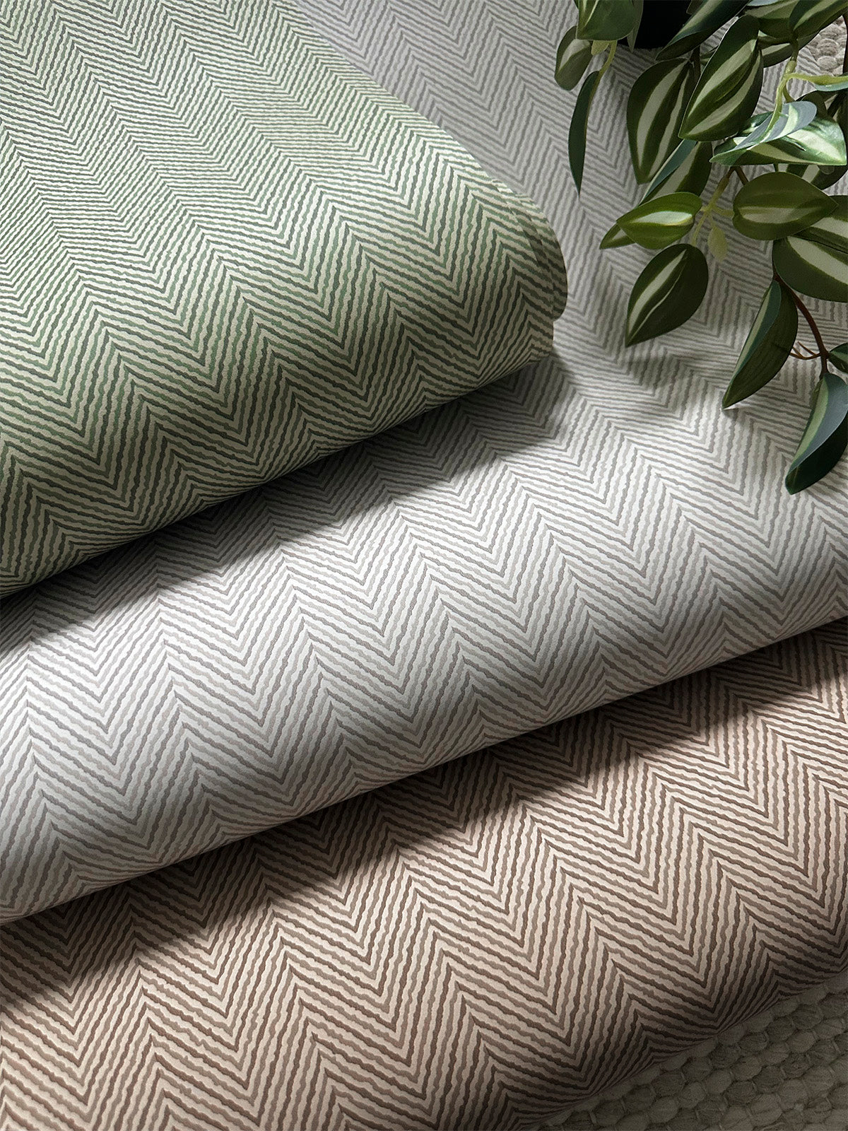 Herringbone Ivory Wallpaper by Belgravia Décor