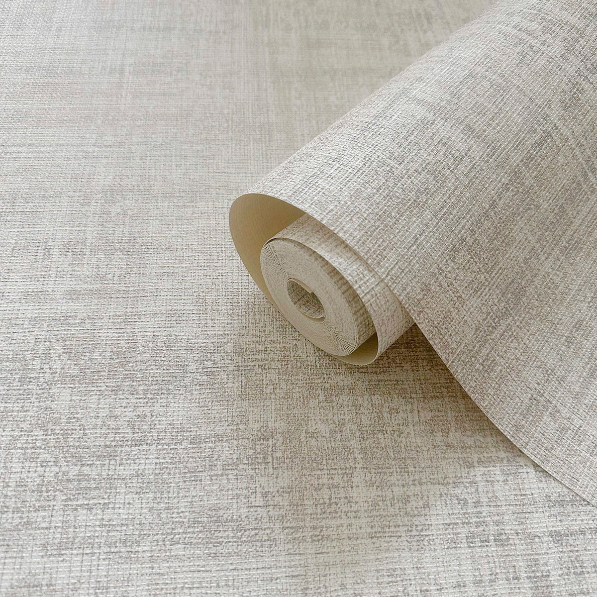 Rowen Cream Heavyweight Vinyl Wallpaper by Belgravia Décor