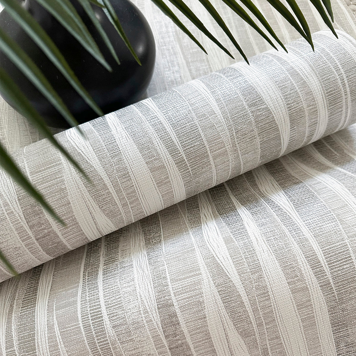 Fabiano Ivory Heavyweight Wallpaper Collection by Belgravia Décor