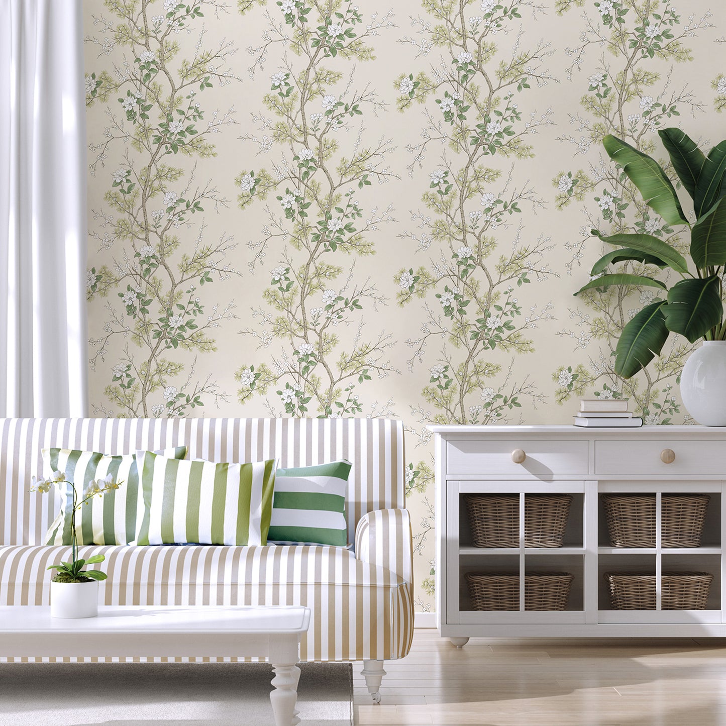 Bridget Floral Cream wallpaper by Belgravia Décor