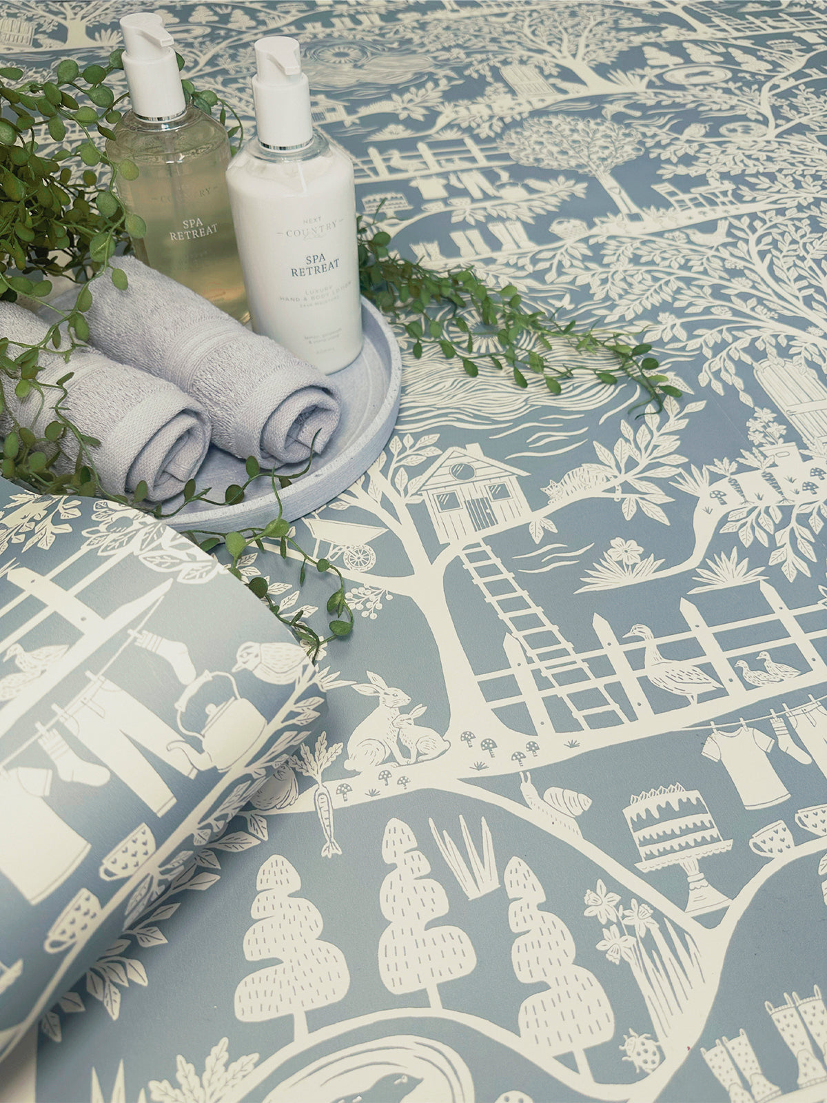 Homegrown Blue wallpaper by Belgravia Décor