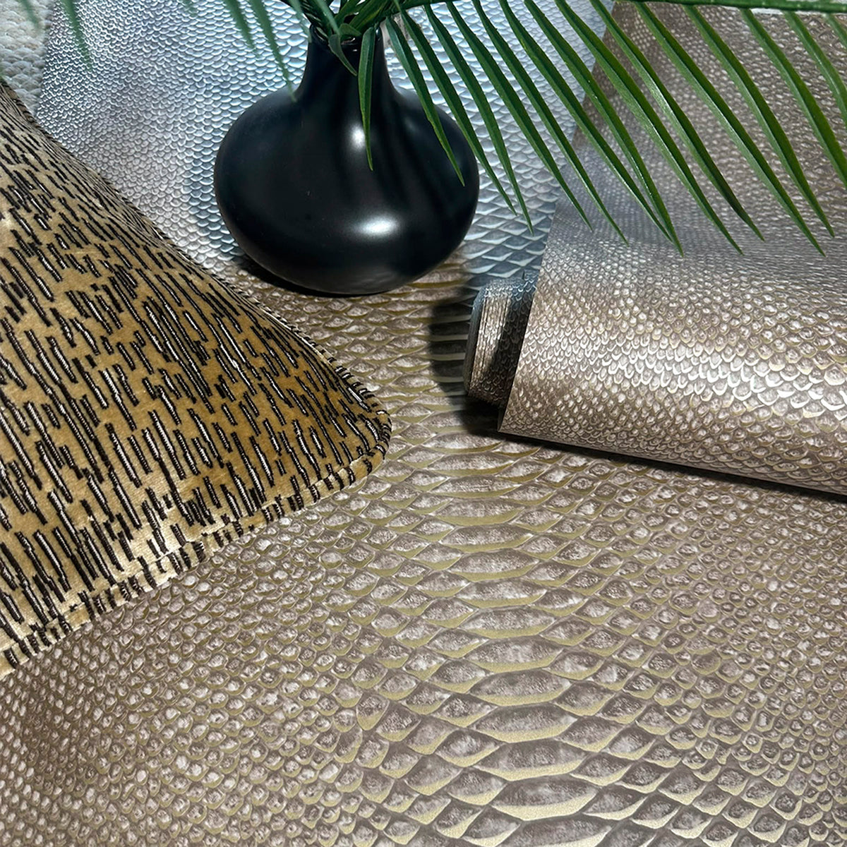 Animal Skin Mocha Wallpaper by Belgravia Décor