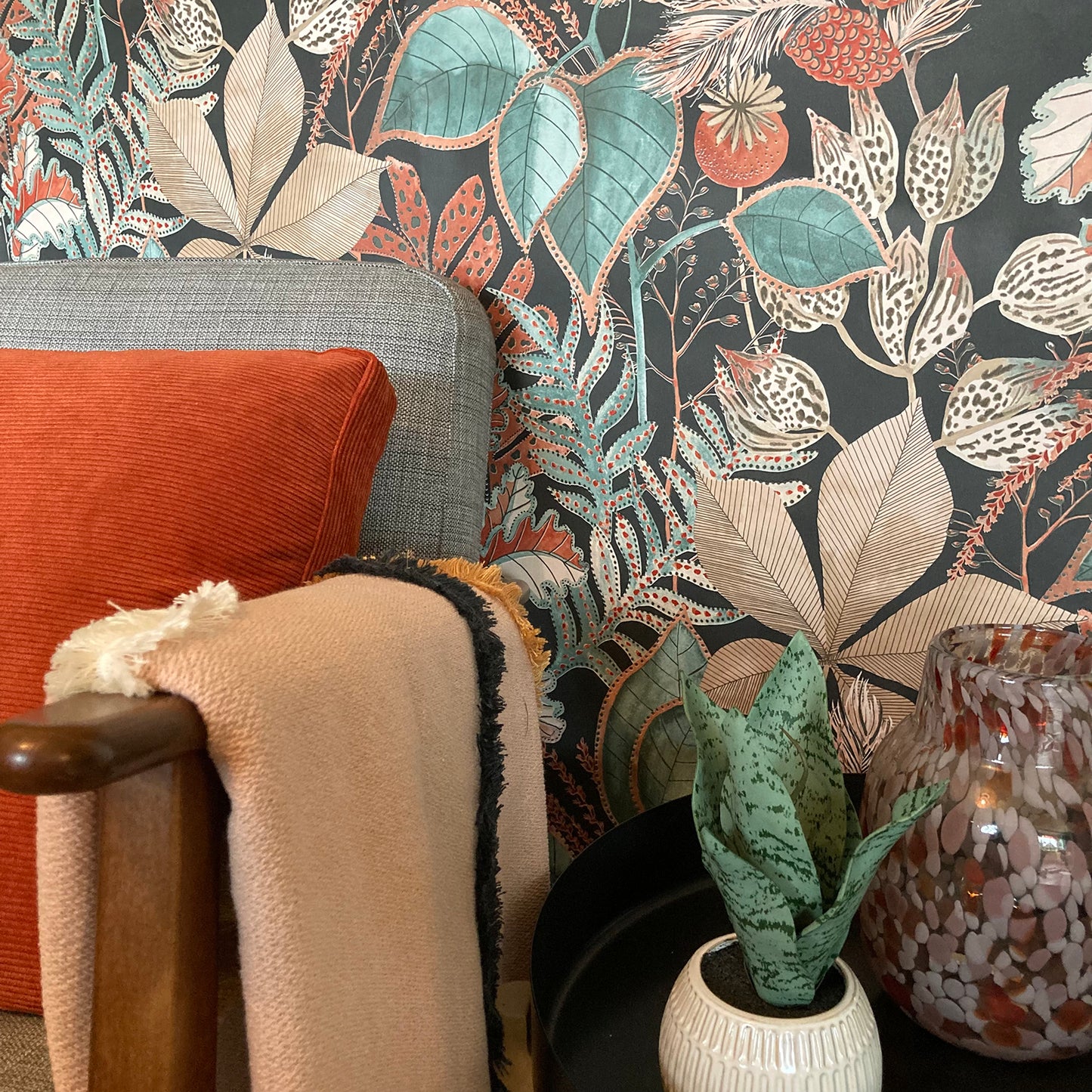 Eden Leaf Charcoal Wallpaper by Belgravia Decor