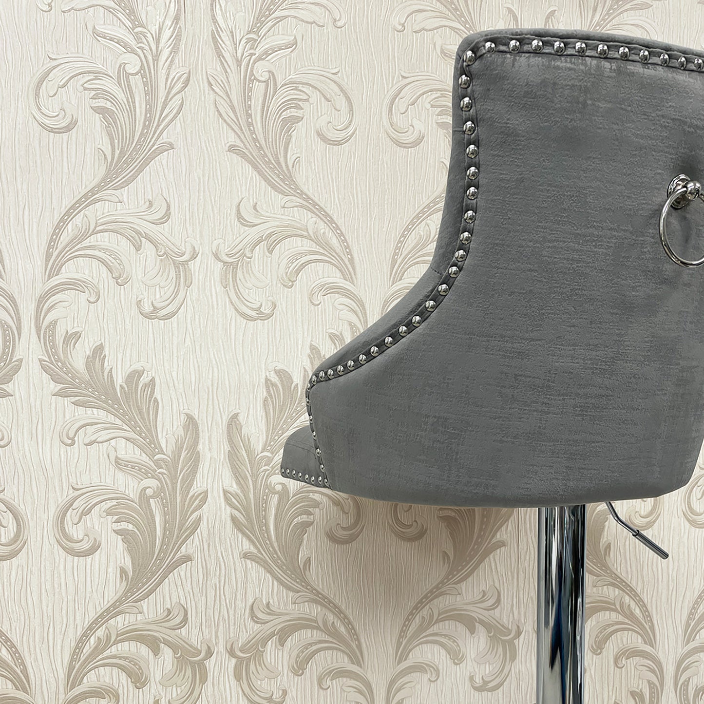 Tiffany Scroll Silver Texture Wallpaper by Belgravia Decor